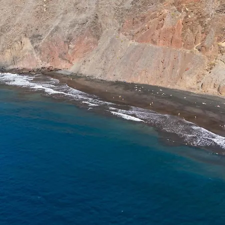 Home2book Cozy Seaside With Stunning Views