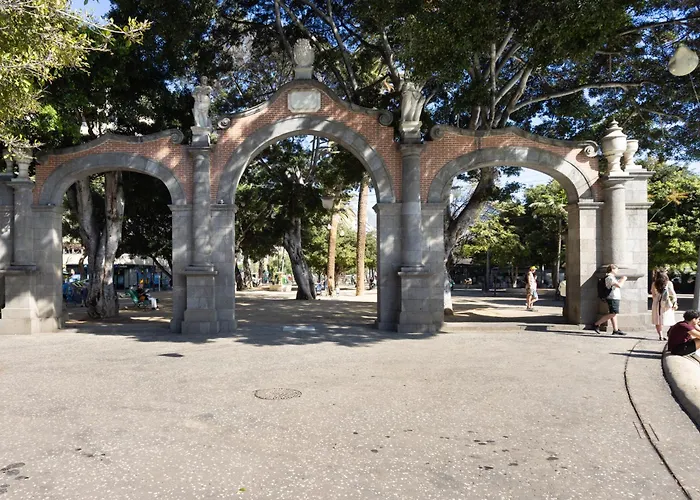 Home2book Cozy Seaside With Stunning Views 公寓