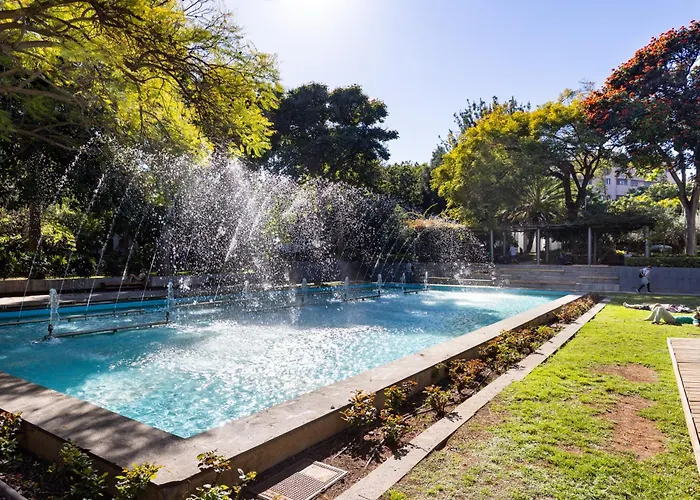 公寓 Home2book Cozy Seaside With Stunning Views *