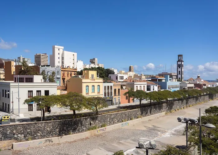 Home2book Cozy Seaside With Stunning Views 公寓 *