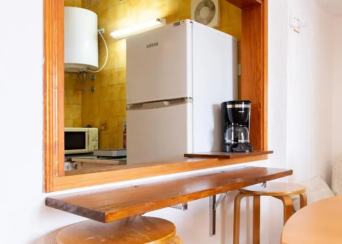 Home2book Cozy Seaside With Stunning Views 公寓