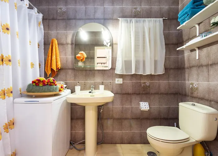 Home2book Cozy Seaside With Stunning Views *